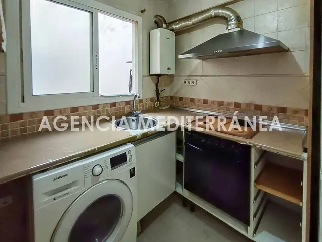 Amplio y luminoso piso en Burjassot, junto al metro — 7
