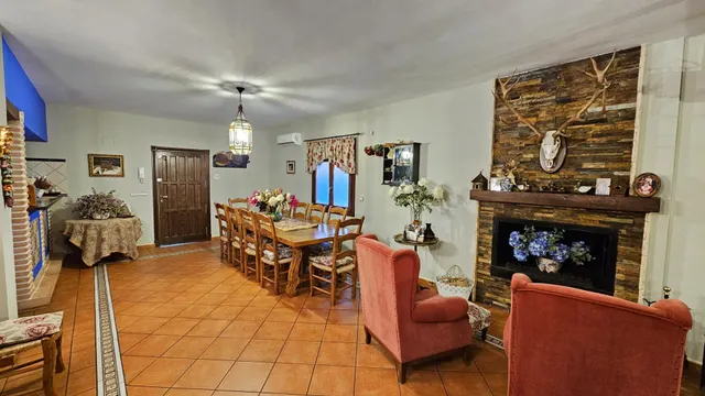 Magnífico Chalet en Plena Sierra de Córdoba — 16