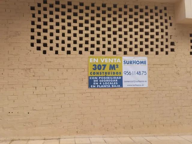 Amplio y espléndido local en San Bernabé — 4