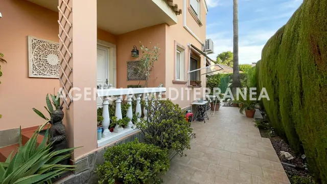 Espectacular chalet independiente con piscina privada en la cañada — 24
