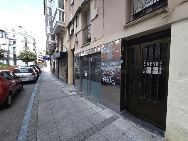 Oficina en venta - Puerto Chico