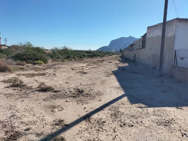 TERRENO CON FACHADA A CTRA. NACIONAL 340 EN TÉRMINO DE COX — 6