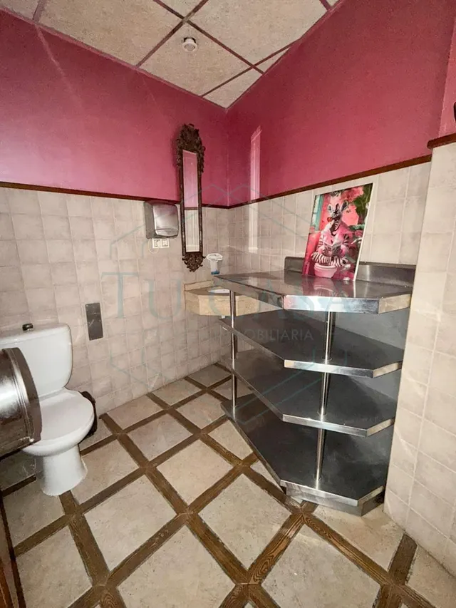 Excelente local comercial en planta baja cerca de la calle Ancha — 6