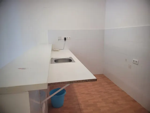 Local comercial 76m² en venta - Marbella — 9