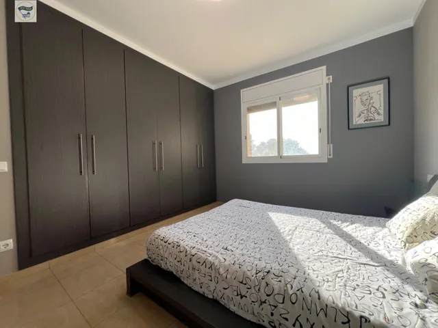 ESPECTACULAR CASA CON PISCINA — 38
