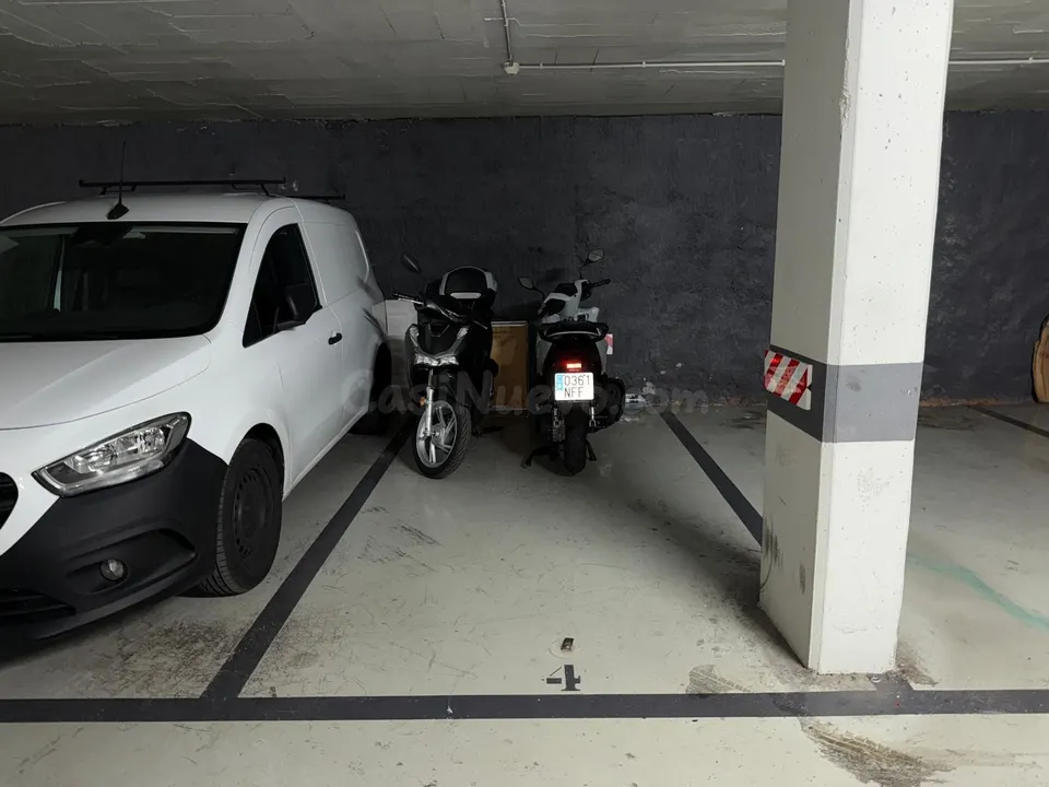PLAZA DE GARAJE EN CARRER VILACINCA 130  DE SABADELL, LA CREU ALTA