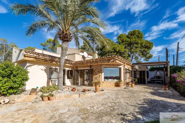 CHALET EN VENTA COLONIA DE SANT JORDI. SES SALINES. MALLORCA