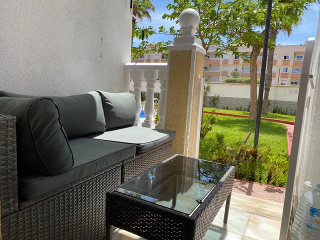 ☀️ ¡ENCANTADOR APARTAMENTO EN EL CENTRO DE TORREVIEJA CON PI - foto 3