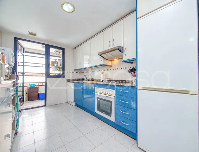Ático en venta de 2 dormitorios y 2 baños en Gran Vía, Alicante — 19