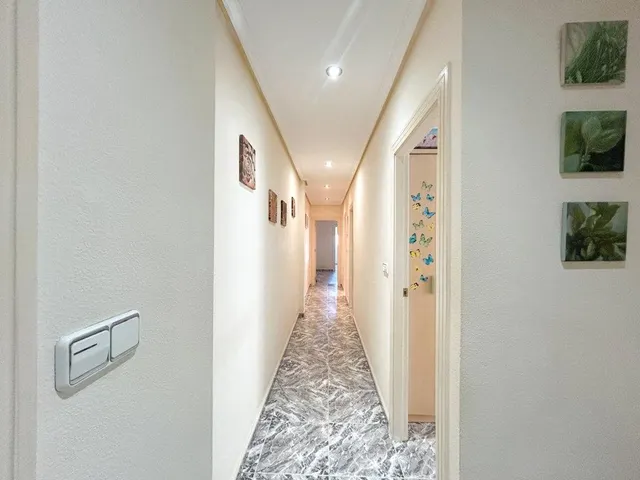 ESPACIOSO ATICO DE 3 habitaciones RODEADO DE TODOS LOS SERVICIOS — 25