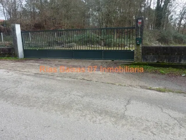 REF 1995 NAVE 1800 M2 CON PUENTE GRUA Y 15000m2 TERRENO - foto 2