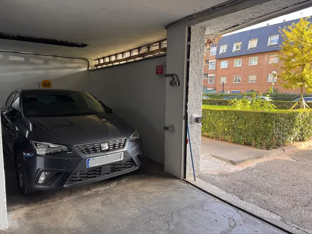 BAJO EN VENTA EN MAJADAHONDA - foto 4