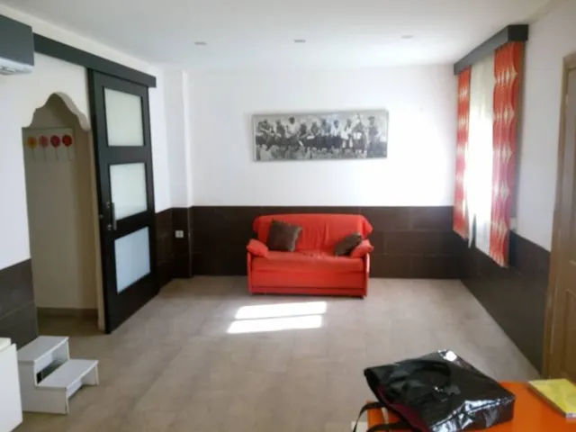 21 Inmobiliarias Vende casa en Xirivella zona Avenida Cami Nou — 17