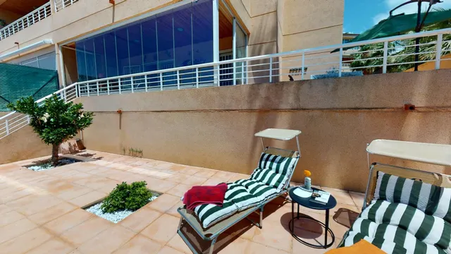 Exclusivo Apartamento de 3 dorm. en Albir — 9