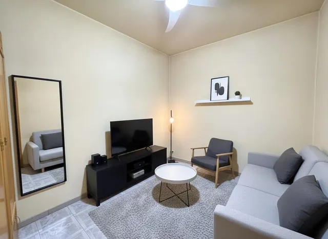 Piso 2 habitaciones 54m² en venta - Embajadores — 17
