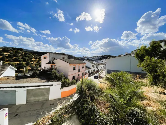 Casa con parcela en Setenil de las Bodegas, cerca del casco histórico — 37