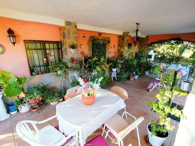 Chalet con Piscina a 5 Minutos de Cáceres. - foto 4