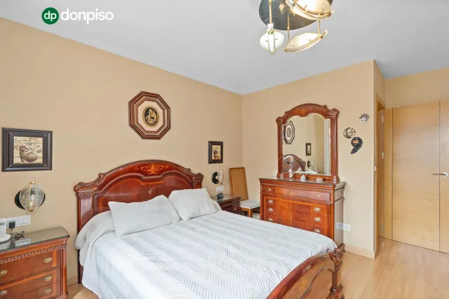 EN VENTA ATICO DÚPLEX CON GRAN TERRAZA JUNTO ESTACIÓN DE AUTOBUSES — 14