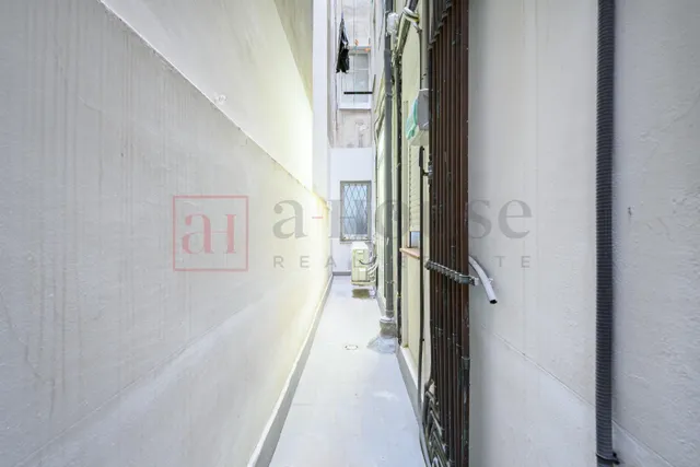 PISO PARA ENTRAR A VIVIR EN L´ANTIGA ESQUERRA DE L´EIXAMPLE — 36