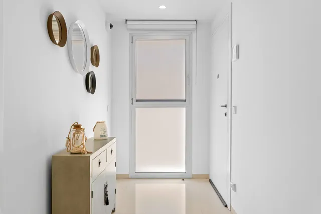 Piso en venta en Torrevieja con vistas al mar — 26