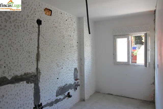 CASA REFORMADA AL LADO DE A PONTE ROMANA. — 21