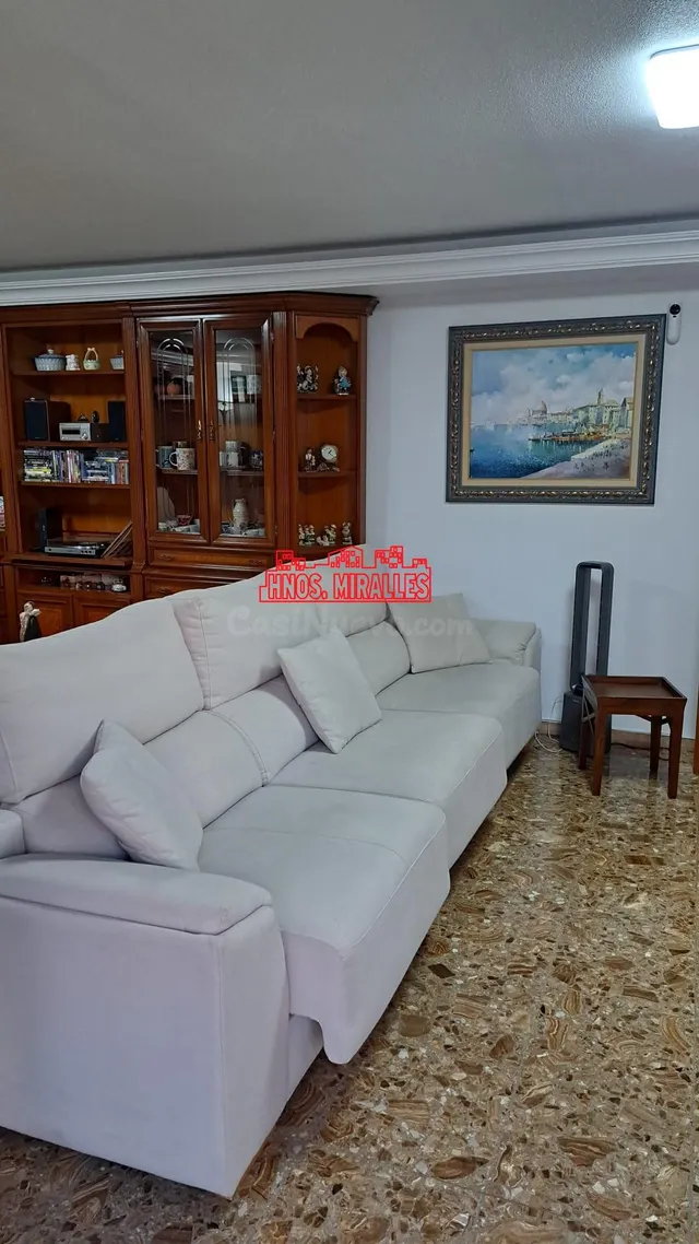 ¡¡ INTERESANTE PISO GRANDE PARA FAMILIAS NUMEROSAS Y LISTO P - foto 3