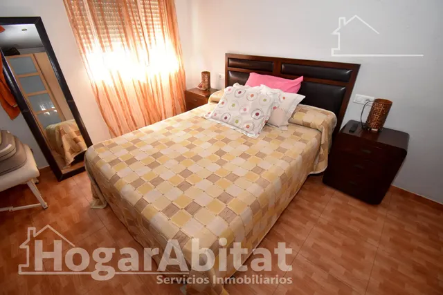 GRAN CASA CON TERRAZA TOTALMENTE REFORMADA — 12