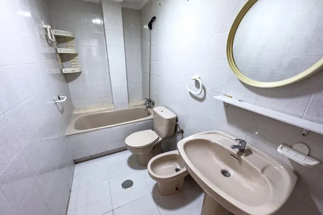 Ático para Reformar en calle la Loma — 15