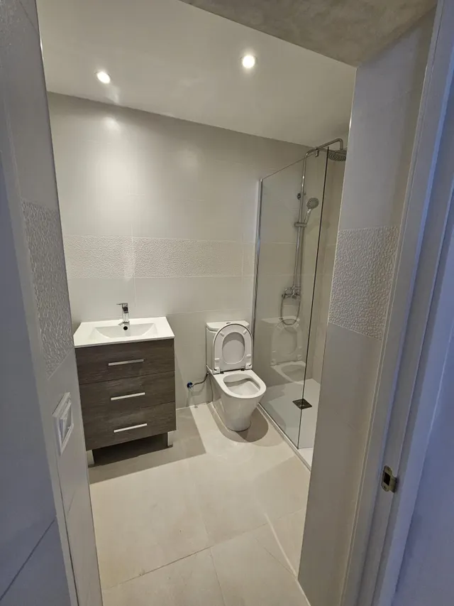 Chalet reformado con piscina, dos apartamentos independientes y garaje en Las Maravillas — 48