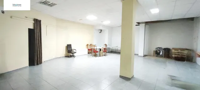 Local comercial en Paseo de la Estación — 2