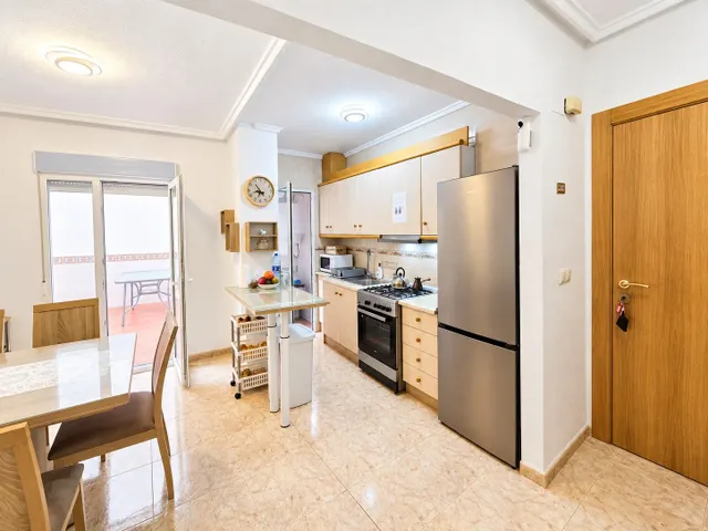 PLANTA BAJA - 2 DORMITORIOS - 2 BAÑOS - 87M2 - PATIO — 14