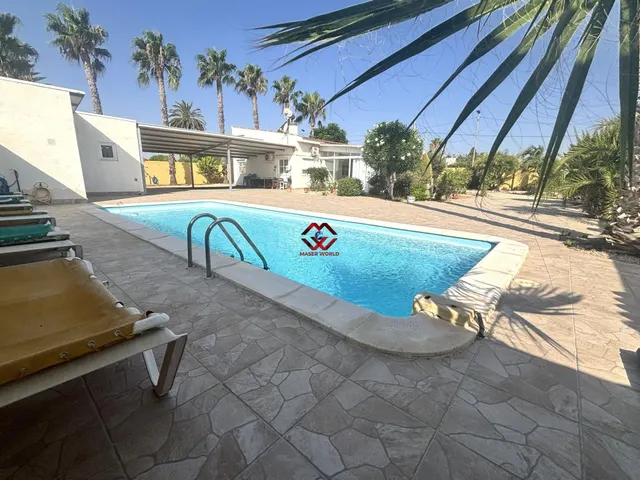 Chalet independiente con gran parcela y piscina en San Javie - foto 4