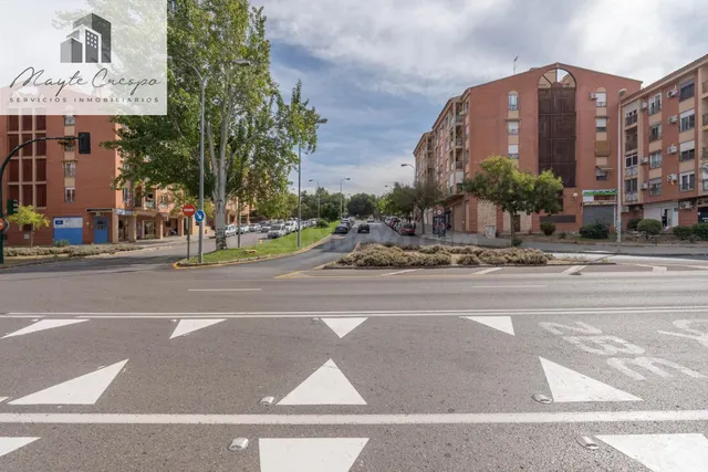 PISO DE 3 DORMITORIOS 2 BAÑOS CON PISCINA, GARAJE Y TERRAZA CON VISTAS DESPEJADAS EN PARQUE NUEVA GRANADA — 2