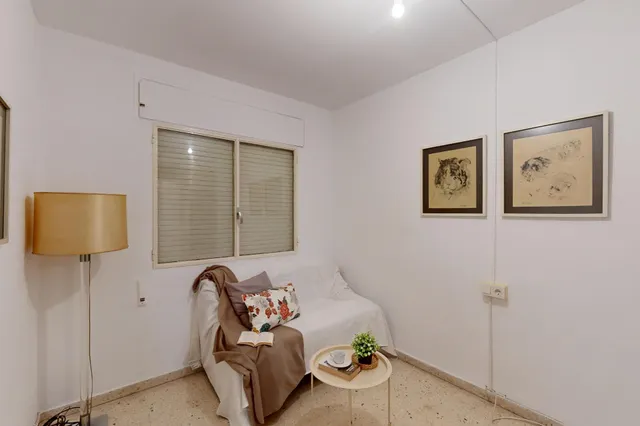 Vivienda en Avd. Río Segura — 27