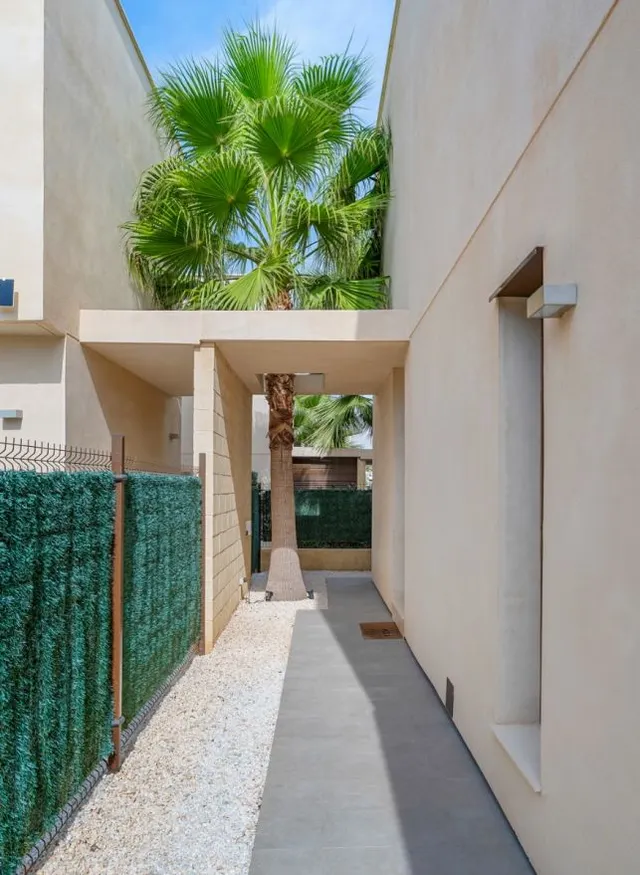 VILLA DE 3 DORMITORIOS Y 3 BAÑOS EN SAN JAVIER ( RODA ) — 46