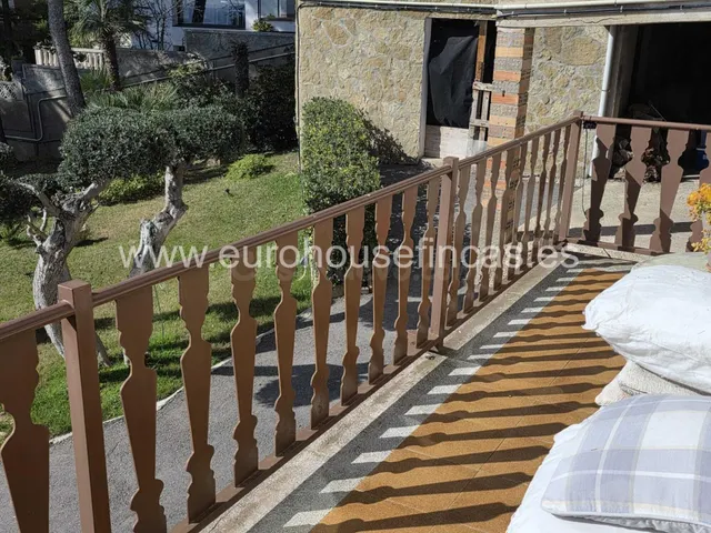 Exclusiva Casa en Venta en Montemar – Castelldefels con Vist - foto 4