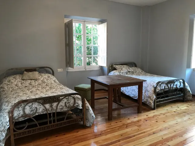 IMPRESIONANTE CASA EN EL CENTRO DE VALENCIA DE DON JUAN, IDEAL NEGOCIO. EN PERFECTO ESTADO. — 38