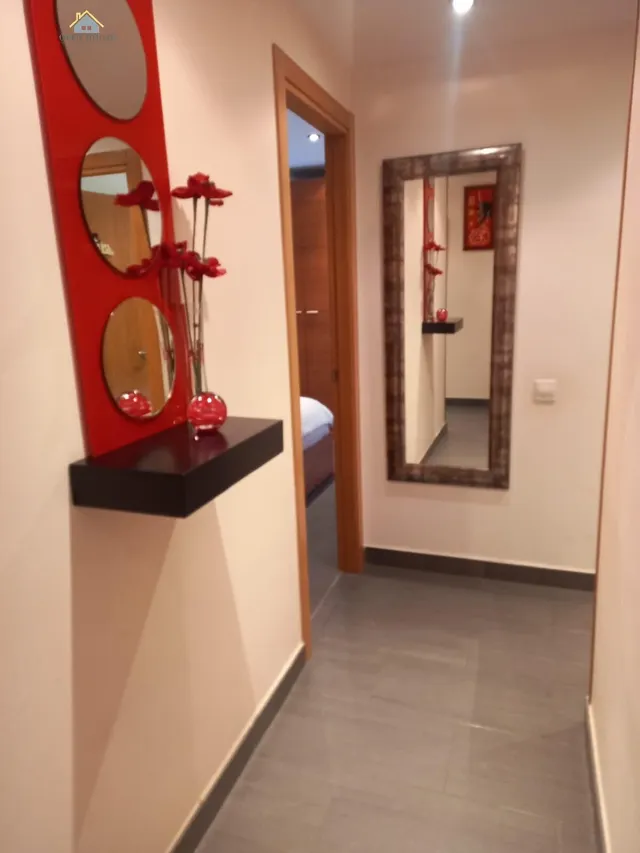 Bonito piso en venta en la Seu d'Urgell, edificio moderno co - foto 3