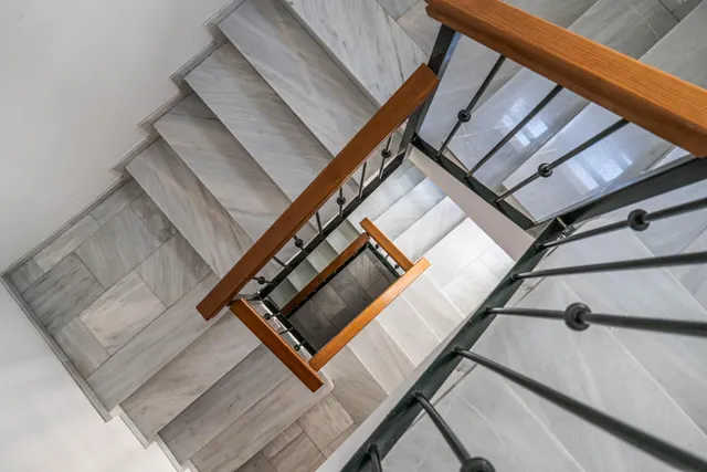 VENTA DE CÉNTRICO PISO CON LICENCIA TURÍSTICA - GRANADA — 38