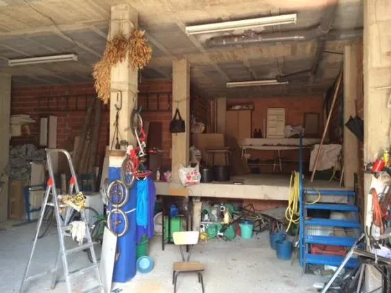 ALQUILER: Local Oportunidad para Rehabilitar. — 2
