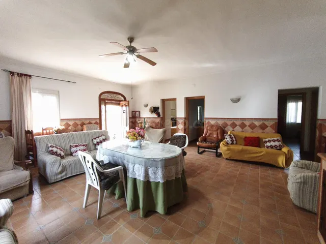 ESTUPENDA CASA DE CAMPO EN EL CARPIO! - foto 5