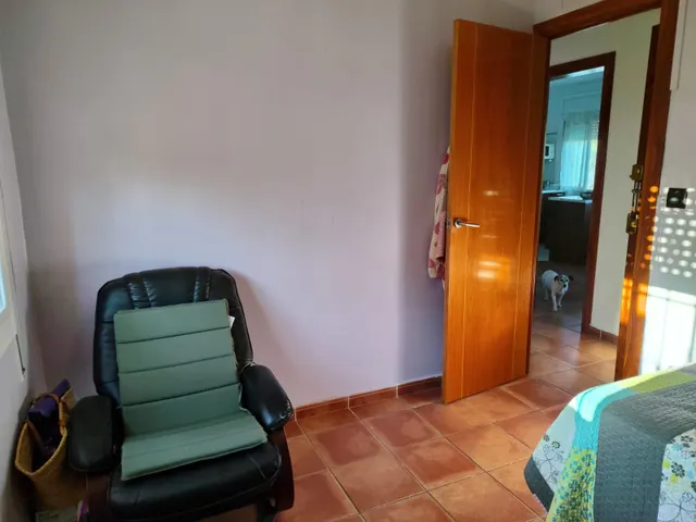 Casa en venta en Piera con dos viviendas independientes, jardín, piscina y parking — 42