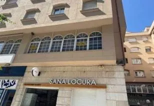 Oficinas situadas en el centro de Cáceres en calle peatonal. — 6