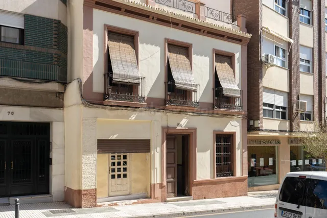 ️ Gran casa señorial de 1944 en pleno centro de Motril – Ide - foto 3