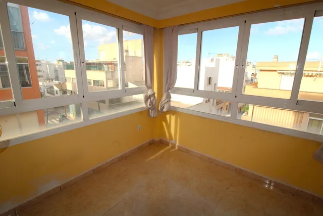 Bonito y amplio piso con terraza — 16