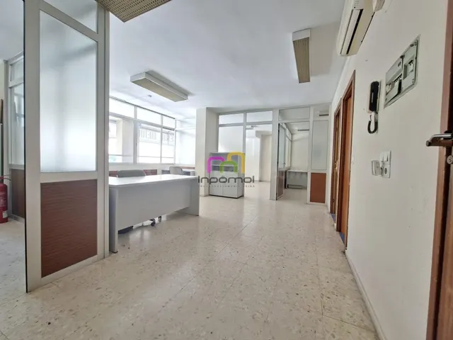 OFICINA EN VENTA EN EL CENTRO DE BADAJOZ - CON POSIBILIDAD D - foto 2