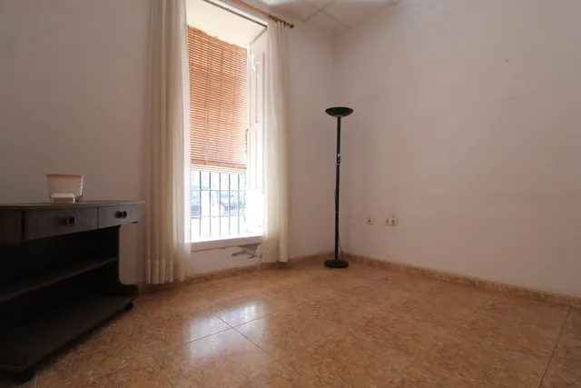 Casa de planta baja en venta en el centro de Torrevieja — 5