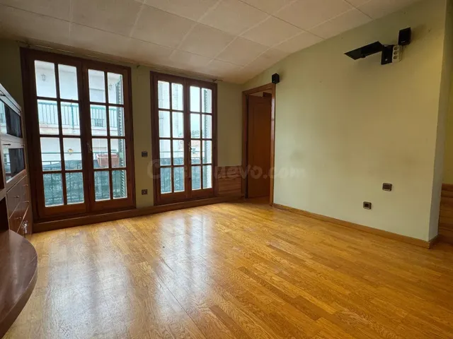 PISO CON TERRAZA EN SANT FRUITÓS DE BAGES — 2