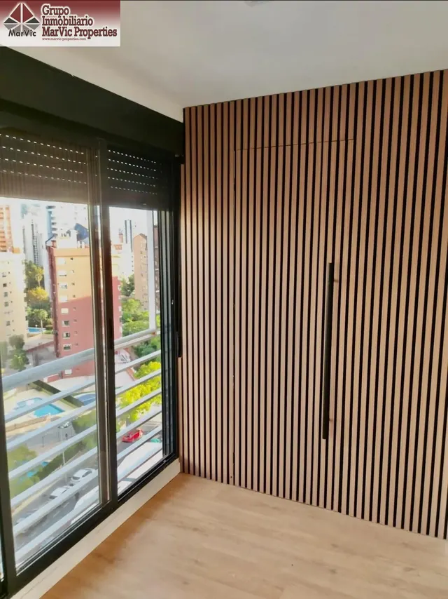 Acogedor Apartamento Reformado en Benidorm con Piscina y Vistas al Sureste — 6