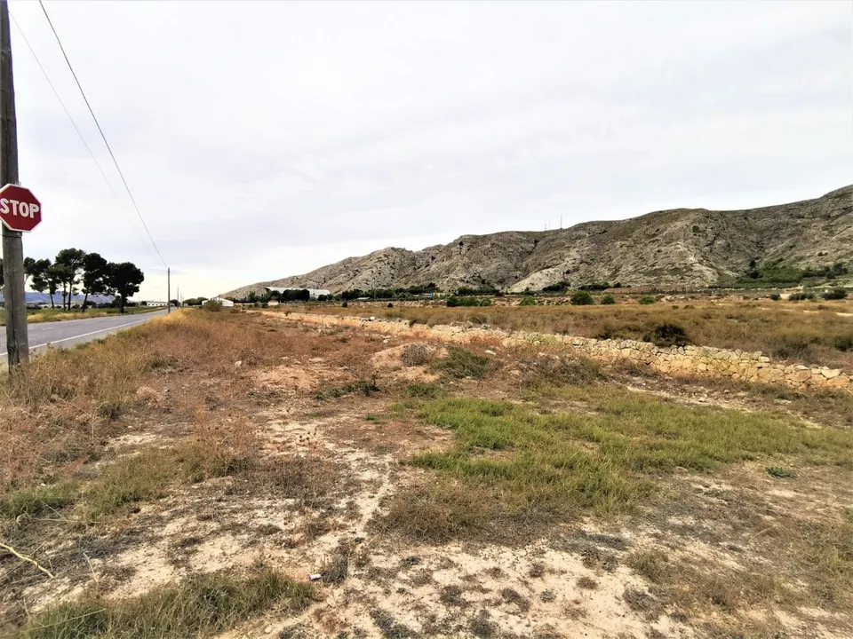 SUELO INDUSTRIAL EN VILLENA